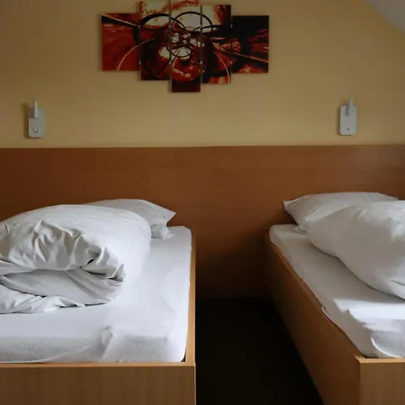 Apartment 5 *